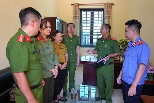 Lừa đảo 'chạy' việc làm chiếm đoạt 400 triệu đồng
