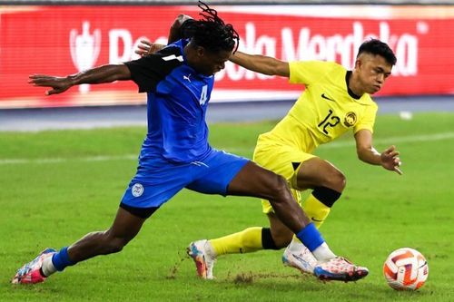 Malaysia ngược dòng thắng Philippines