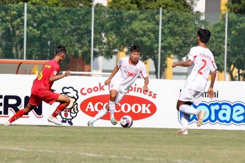 Xác định 6/8 đội vào tứ kết VCK U15 quốc gia 2024