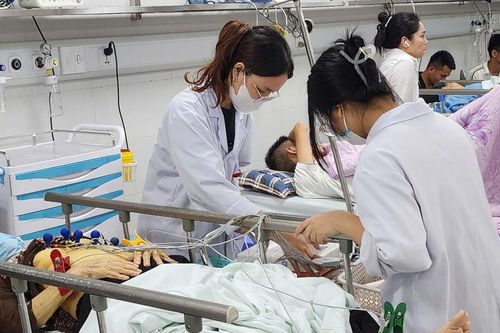 Hơn 840 nạn nhân tai nạn giao thông đến các bệnh viện Hà Nội trong kỳ nghỉ lễ