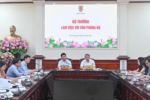 Tăng cường cải cách hành chính, kiểm soát thủ tục hành chính