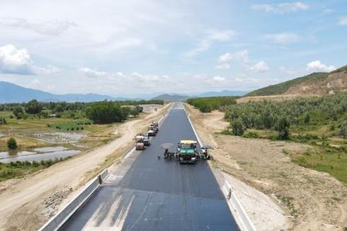 Cao tốc Vân Phong - Nha Trang dự kiến vượt tiến độ nửa năm