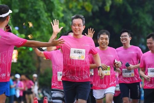 Khởi động mùa giải Vietnam Airlines 'Run for Love' lần 3