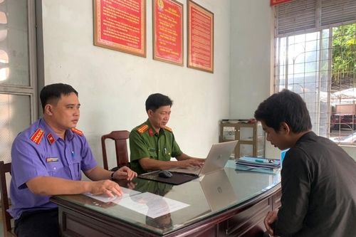 Viện kiểm sát thông tin vụ chủ xe ôtô bị đâm tử vong sau khi cự cãi với nam thanh niên