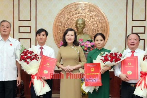 Tỉnh Bình Phước điều động và bổ nhiệm nhiều lãnh đạo chủ chốt