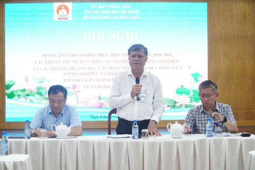 TP Hồ Chí Minh: Hiệu trưởng phải chịu trách nhiệm nếu để xảy ra tình trạng lạm thu trong năm học