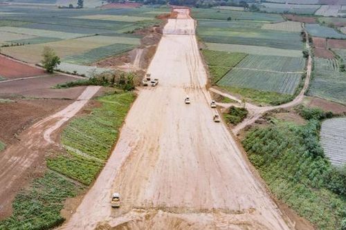 Bộ Giao thông vận tải giải ngân gần 36.000 tỷ đồng, nhiều dự án vẫn khát vốn
