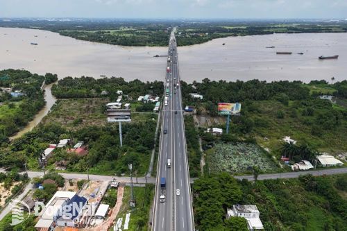 Thu hẹp làn đường cầu Long Thành trên tuyến đường cao tốc Thành phố Hồ Chí Minh - Long Thành - Dầu Giây để sửa chữa