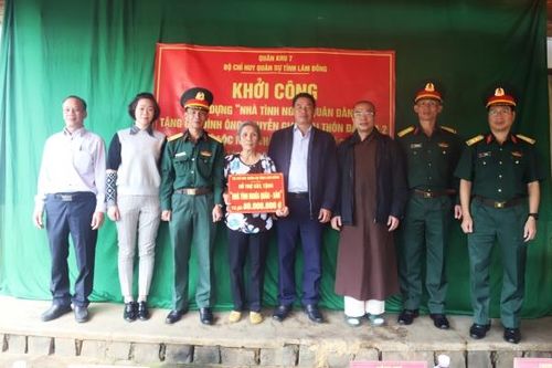 Khởi công xây dựng nhà Tình nghĩa Quân – Dân