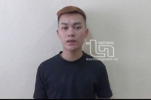 Tạm giữ đối tượng lái xe lạng lách, gây cản trở giao thông