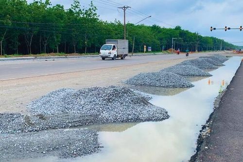 Gói thầu giao thông tại Bà Rịa - Vũng Tàu: 5/7 nhà thầu bị loại vì kê khai bằng cấp không có thật