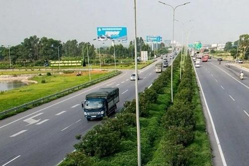 Đầu tư đoạn tuyến cao tốc đường Vành đai 4 đến quốc lộ 18