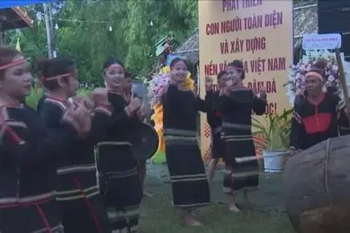 Bế mạc Liên hoan Văn hóa cồng chiêng năm 2024
