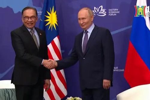 Tổng thống Nga gặp Thủ tướng Malaysia