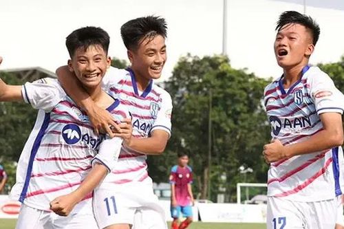 Sông Lam Nghệ An giành chiến thắng tại U15 Quốc gia 2024