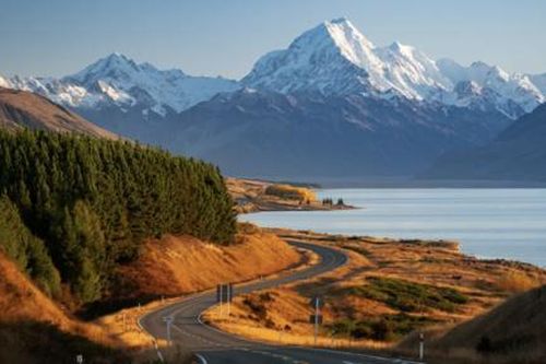 New Zealand tăng gấp ba thuế du lịch để... hạn chế du khách