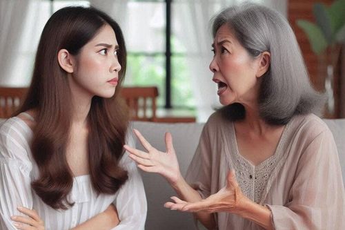 Tôi từ chối chăm cháu, con dâu phán: 'Mẹ làm bà nội kiểu gì thế?'