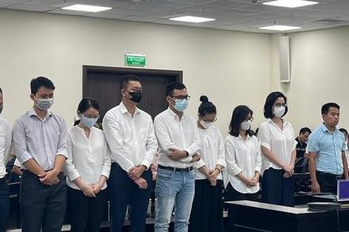 Kết thúc phiên xét xử vụ án vi phạm quy định đấu giá đất tại Đông Anh