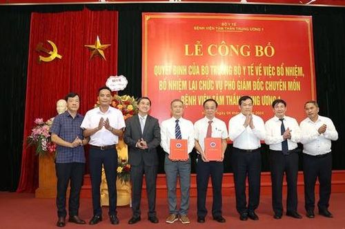 Công bố quyết định bổ nhiệm, bổ nhiệm lại 2 Phó Giám đốc chuyên môn Bệnh viện Tâm thần Trung ương 1