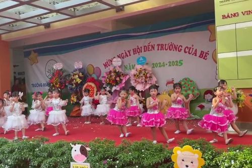 Trường mầm non Ngã Tư Sở đón các bé trong ngày hội khai trường