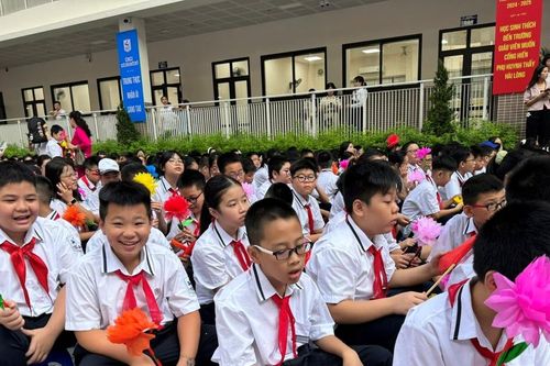 Hơn 25 triệu học sinh, sinh viên cả nước bước vào năm học mới 2024-2025