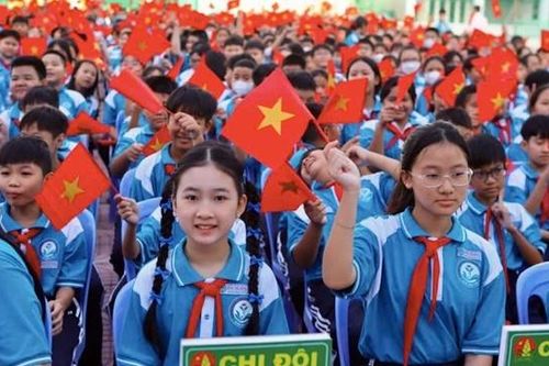 Học sinh TP Hồ Chí Minh háo hức trong ngày Khai giảng năm học 2024-2025