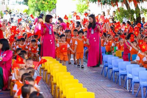 Tưng bừng khai giảng năm học mới tại Bà Rịa-Vũng Tàu