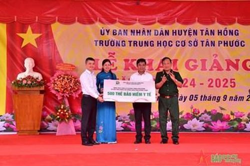 Nhiều hoạt động ý nghĩa, thiết thực tại biên giới Đồng Tháp
