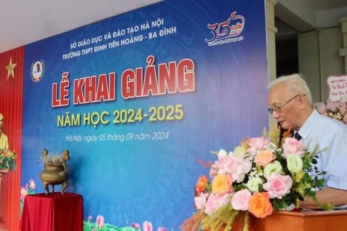 Khai giảng THPT Đinh Tiên Hoàng: Dám thay đổi để phát triển