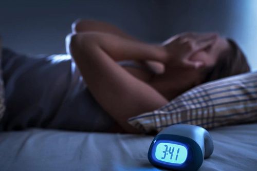 Mẹo chữa mất ngủ trong 12 phút