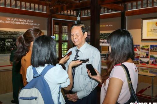 Ngọn lửa nghề soi sáng nhiệt huyết cách mạng của những người làm báo