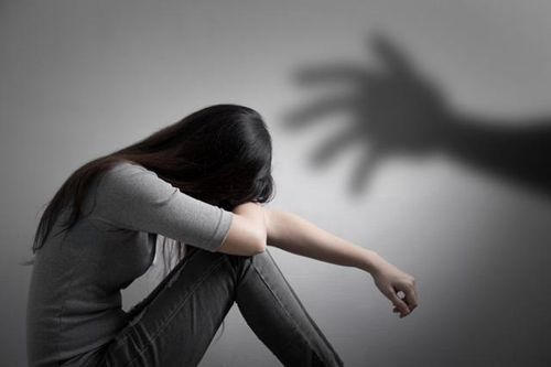 Bị kết án 5 năm tù vì ép vợ xăm dòng chữ 'Em sẽ mãi mãi là người phụ nữ của anh'