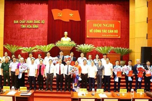 Hòa Bình điều động, bổ nhiệm loạt cán bộ chủ chốt