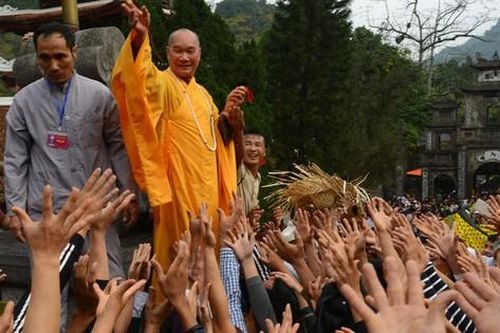 Bộ Văn hóa yêu cầu không tổ chức lễ hội tràn lan gây tốn kém