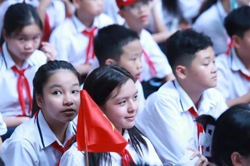 Hiệu trưởng ở Hà Nội: Khuyến khích học sinh biết phản biện