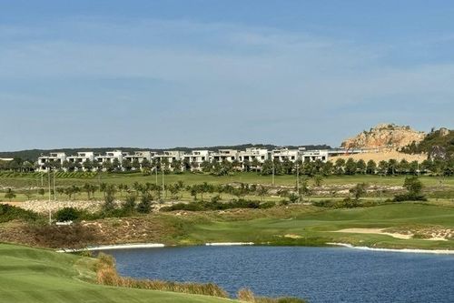 DN của đại gia sân golf giảm nợ tỷ USD siêu tốc