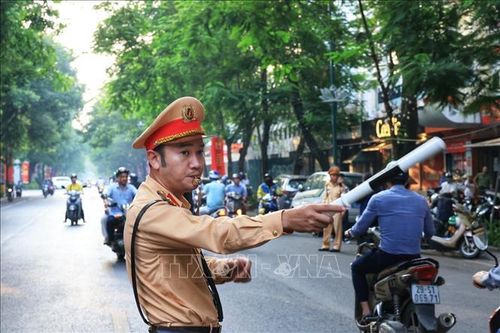 Phân luồng, đảm bảo giao thông trong ngày hội 'Toàn dân đưa trẻ tới trường'