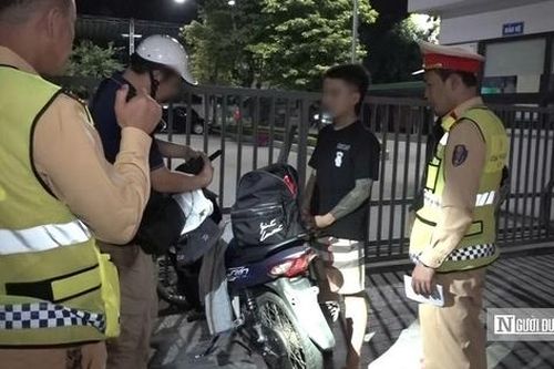 Nghệ An: Liên tiếp bắt nhóm thanh niên mang hung khí, ẩu đả trong đêm