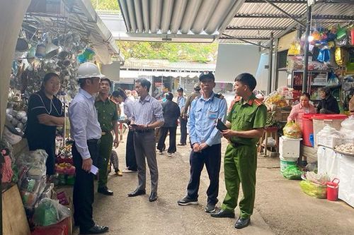 EVNCPC: Hướng dẫn an toàn điện cho gần 120.000 khách hàng có nguy cơ cháy nổ cao