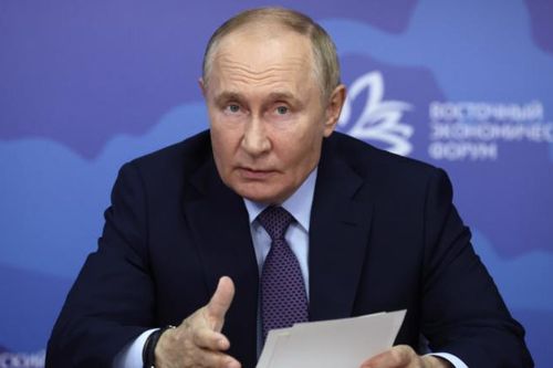Tổng thống Putin vạch ra lợi thế cạnh tranh của Nga tại diễn đàn kinh tế ở Vladivostok