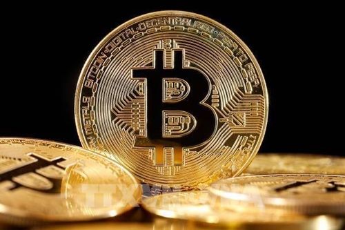 Dòng vốn tháo chạy khỏi các quỹ ETF bitcoin chạm 'đỉnh' của bốn tháng