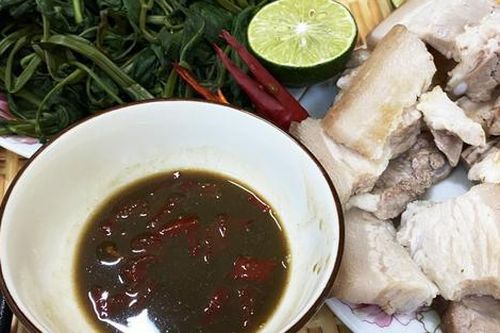 Đặc sản có mùi thối đến khiếp sợ, giờ dân thành phố thích mê, 250.000 đồng/kg