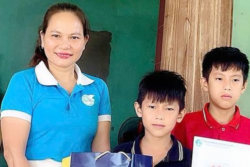 Đồng hành cùng trẻ em có hoàn cảnh khó khăn nhân dịp năm học mới