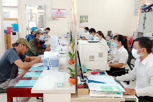 Thực hiện tinh giản biên chế, tổ chức bộ máy, Đề án vị trí việc làm và văn hóa công sở, đạo đức công vụ