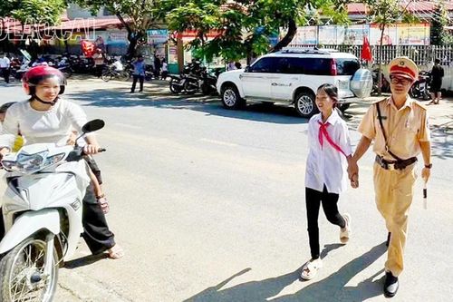 239 tổ công tác đảm bảo an ninh trật tự, an toàn giao thông trong ngày khai giảng