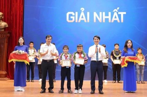 Sân chơi tin học của tuổi trẻ