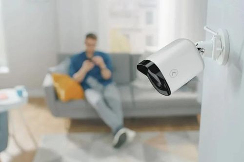 Lắp camera giám sát tại nhà có an toàn không, khi nào cần?
