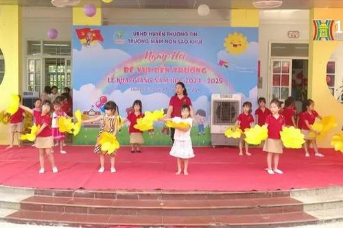 Trường học Hà Nội sẵn sàng cho lễ khai giảng