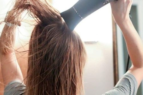 Những lỗi cần tránh khi chăm sóc tóc
