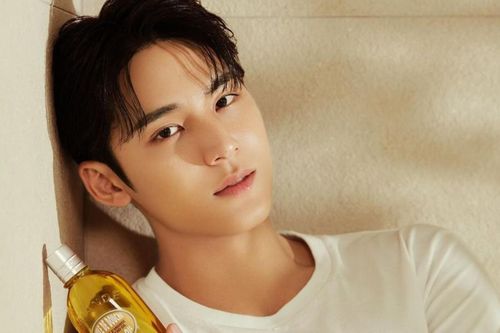 Sao Kpop 5/9: Mingyu bị phát tán ảnh nhạy cảm, Lee Yoo Young sinh con đầu lòng